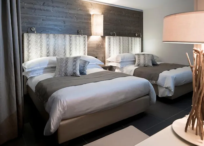 Otel Morosani Fiftyone 4*