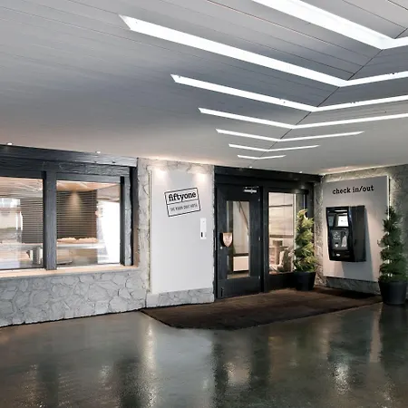 Morosani Fiftyone 4* דאבוס