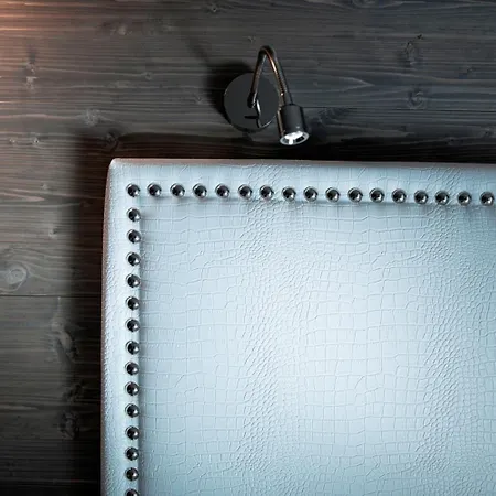 מלון Morosani Fiftyone 4*