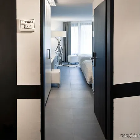 Morosani Fiftyone 4* דאבוס