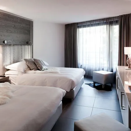 Hotel Morosani Fiftyone 4*