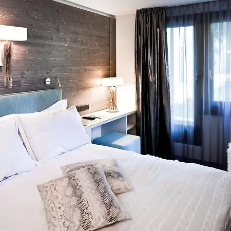 Morosani Fiftyone Hotell 4*