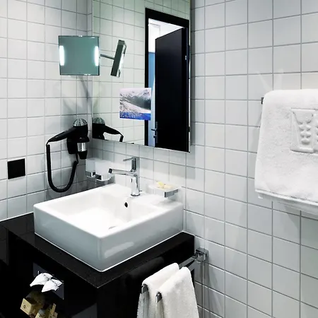 Morosani Fiftyone Hotell Davos